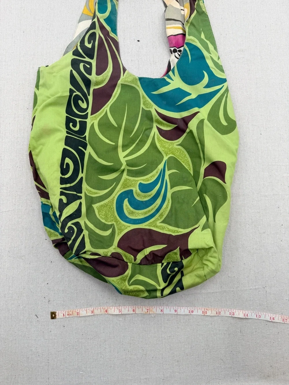 Reversible Hawaiian Floral Patterned Women's Tote Bag